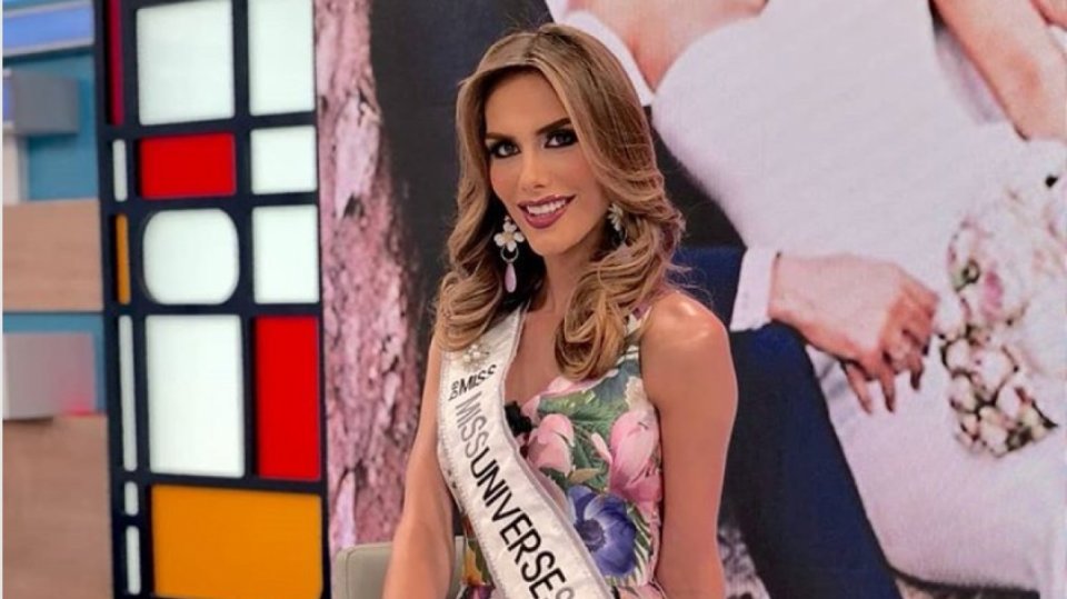 Angela Ponce